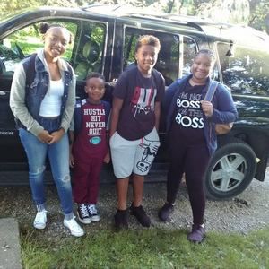 Meet your Posher, Leo